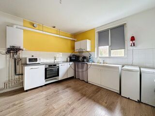  Immeuble � vendre 4 pi�ces 137 m�