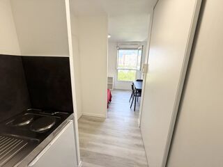  Appartement à louer 1 pièce 18 m²