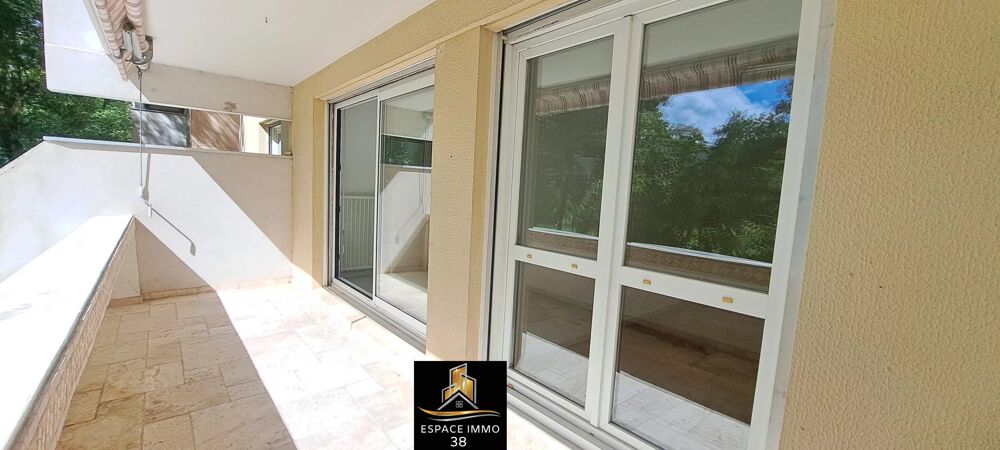 GRENOBLE - Appartement T6 de 102 m2 avec terrasse, cave, parking