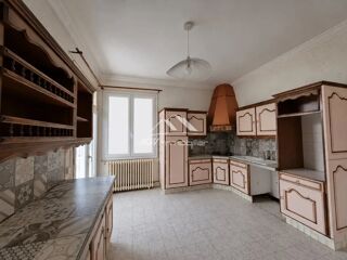  Appartement à louer 4 pièces 129 m²