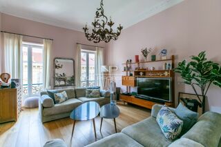 Vente Appartement Nice Carré d'Or, splendide 4 pièces rénové et climatisé en derni Nice