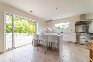  Maison � vendre 6 pi�ces 165 m�