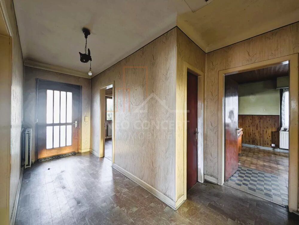 REICHSHOFFEN maison avec potentiel au calme à rénover A VOS OUTI