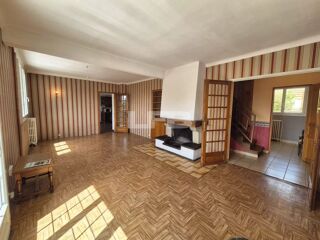  Maison  vendre 8 pices 161 m