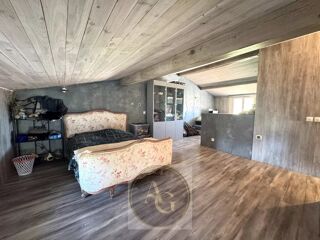  Maison à vendre 8 pièces 319 m²
