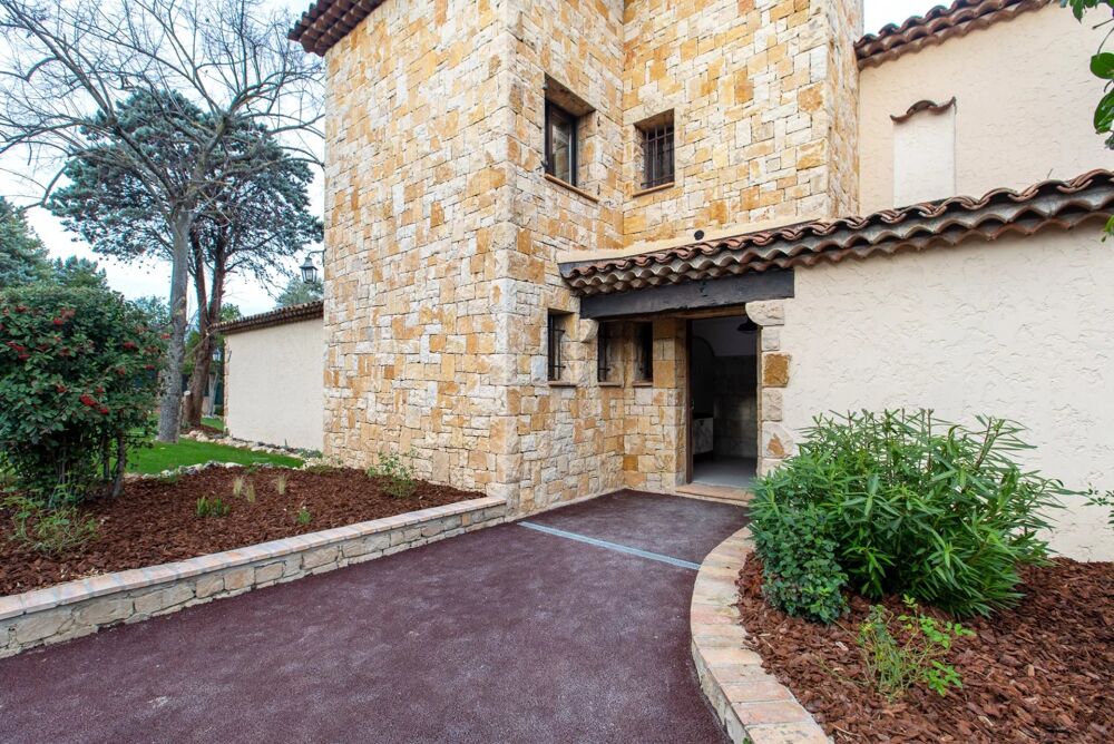 � vendre  Villa Valbonne (06560)