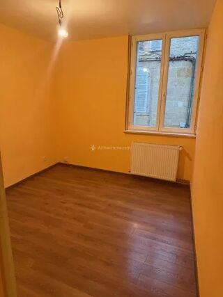  Appartement à louer 3 pièces 61 m²