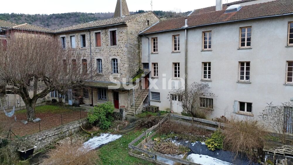 Superbe ENSEMBLE immobilier proche de Lamastre Ardèche