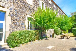  Immeuble � vendre 15 + pi�ces 1200 m�