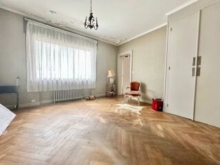  Maison  vendre 8 pices 146 m