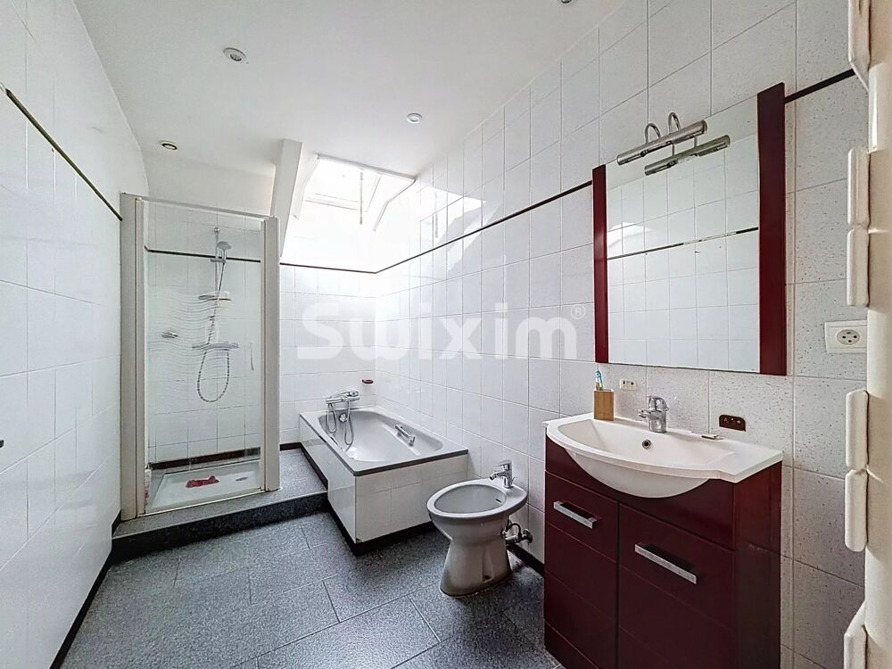 � vendre  Maison Gex (01170)