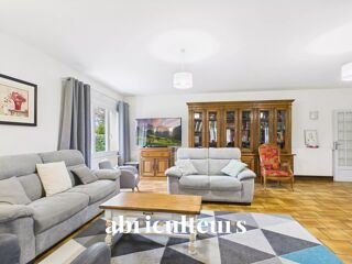  Maison � vendre 8 pi�ces 260 m�