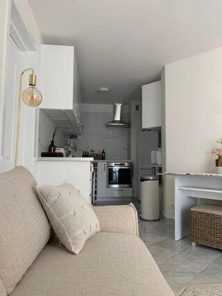  Appartement à louer 3 pièces 46 m²