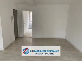  Immeuble à vendre 7 pièces 279 m²
