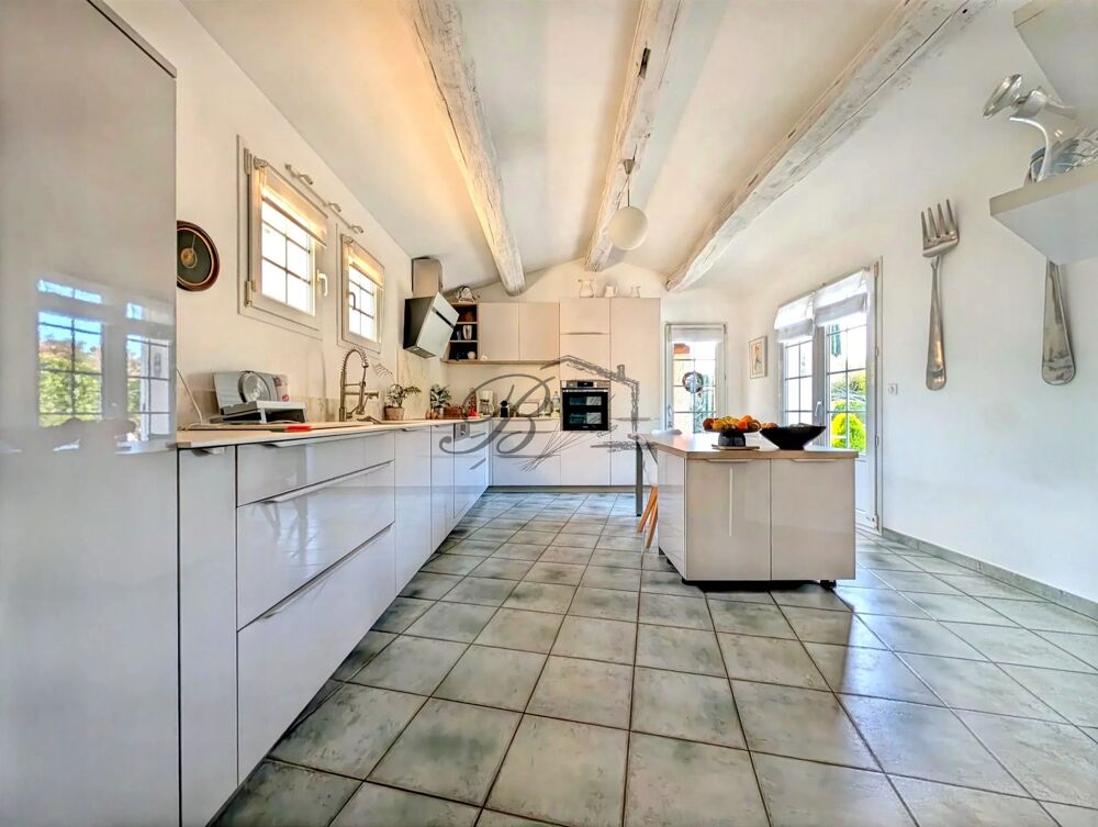 � vendre  Maison Meyrargues (13650)
