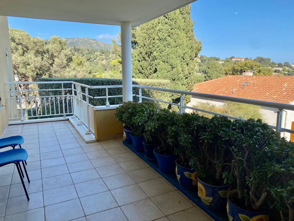 Bel appartement 3 pièces vue mer à Bormes-les-Mimosas