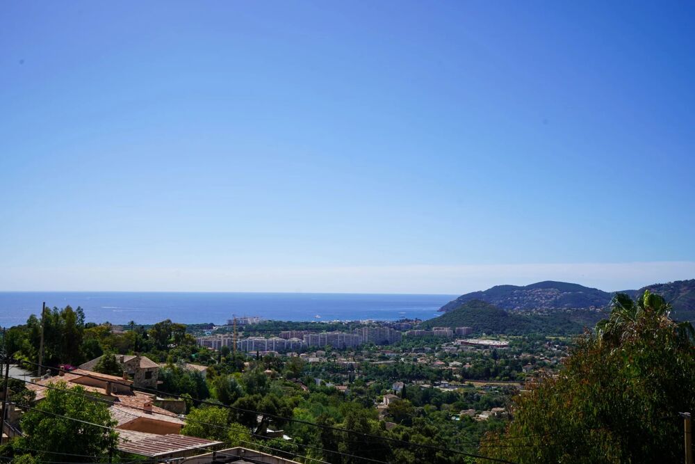 Mandelieu vente villa vue mer panoramique