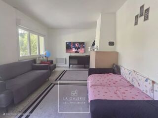  Immeuble à vendre 369 m²