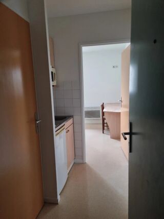  Appartement à louer 1 pièce 18 m²