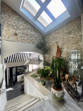  Maison à vendre 11 pièces 266 m²