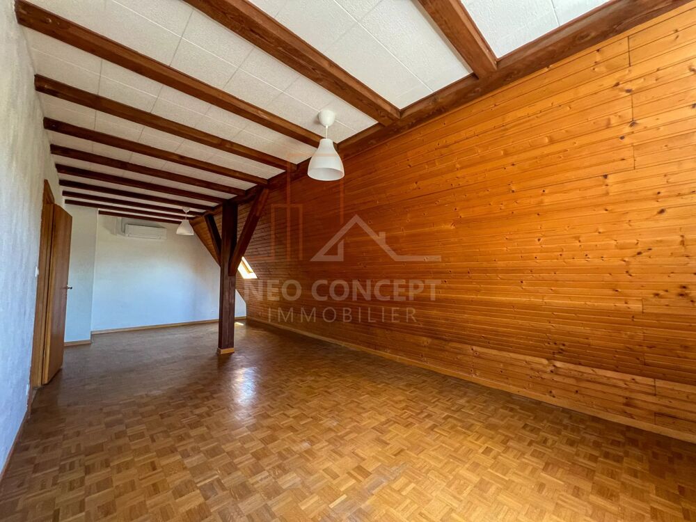 Vente Appartement Dernier étage, luminosité et potentiel : Créez l'appartement de Mommenheim