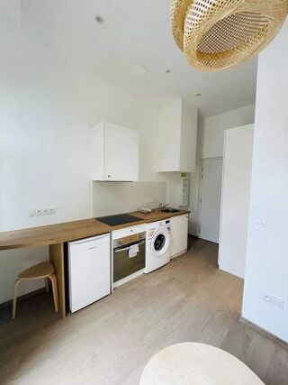  Appartement à louer 1 pièce 18 m²