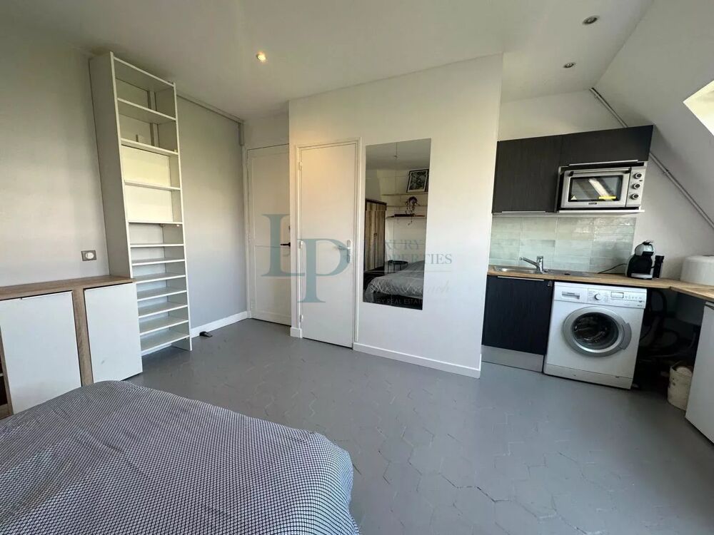 Vente Appartement Studio Paris 8 - Champs Elysées - Commerces, transports - George Paris 8