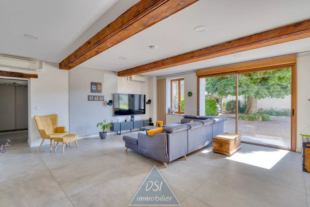 ? BIEN DEXCEPTION AU COEUR DE NIEVROZ - 226m² DE CHARME ET DE L