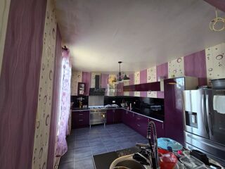  Maison � vendre 9 pi�ces 270 m�