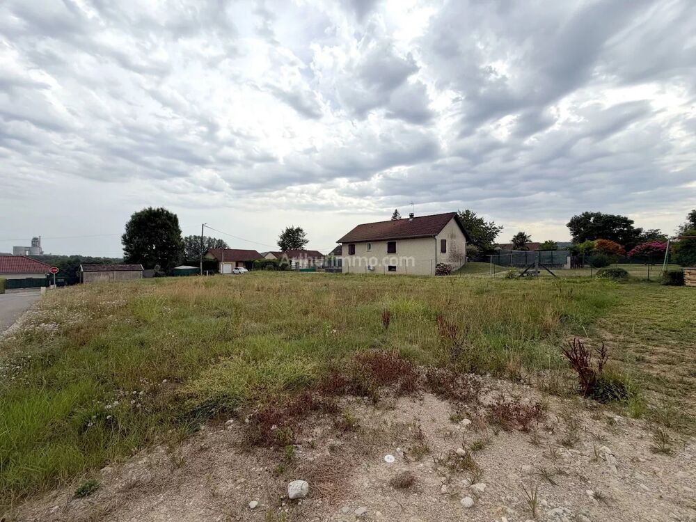 Vente Terrain Terrain 650 m² - MONTALIEU-VERCIEU centre Montalieu-vercieu