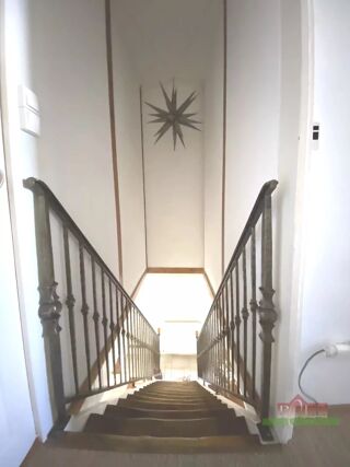  Maison � vendre 9 pi�ces 254 m�