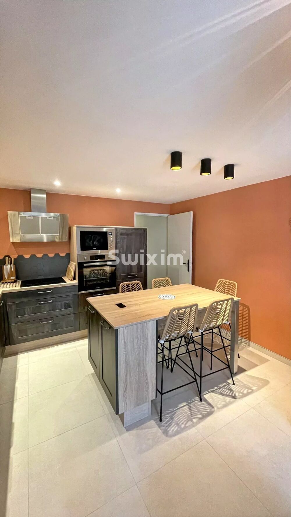 Vente Appartement T2 meublé de 42 m² avec loggia et garage - Proche centre-ville Cavalaire-sur-mer