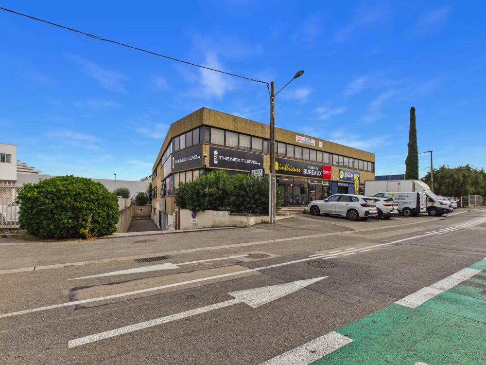   Bureau - Avenue du Docteur Lefebvre - VILLENEUVE LOUBET 