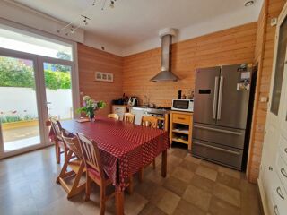  Maison � vendre 8 pi�ces 302 m�