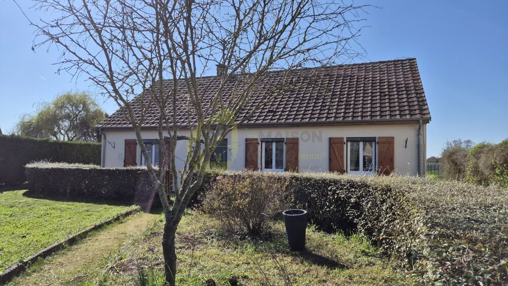 Vente Maison Maison en parfait état – 3 chambres – Terrain de 1200 m² Saint-denis-de-palin