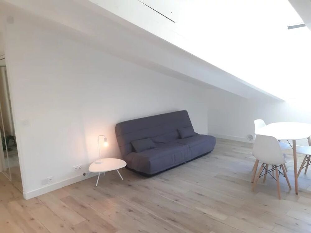 Location Appartement Deux pièces situé au carré d'or de Nice Nice