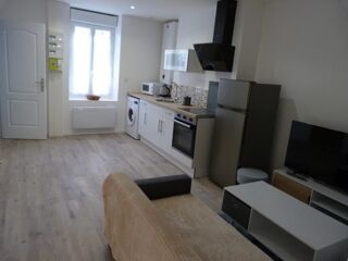  Appartement à louer 2 pièces 40 m²