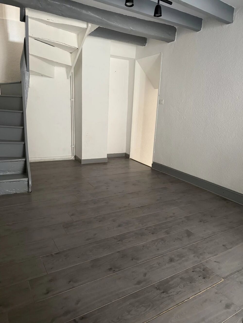 Location Maison À louer – Maison entièrement rénovée – Saint-Germain-Lembron – 9 Saint-germain-lembron