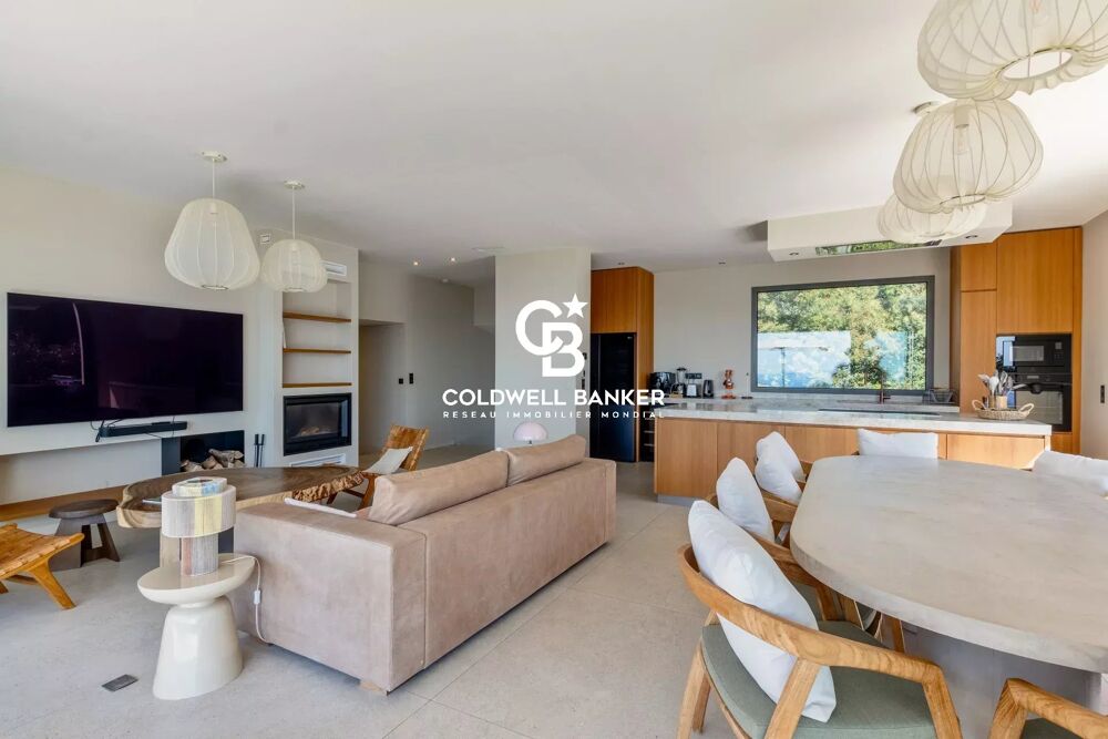 � vendre  Maison Rayol-Canadel-sur-Mer (83820)