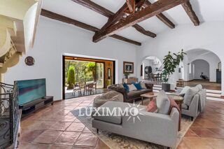  Maison � vendre 10 pi�ces 322 m�