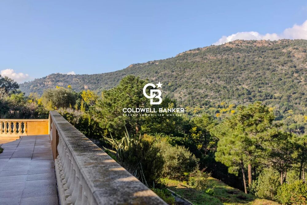 � vendre  Maison Rayol-Canadel-sur-Mer (83820)