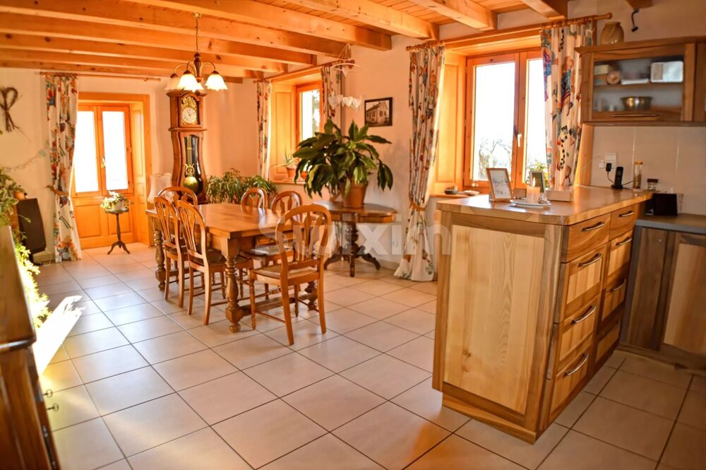 � vendre  Maison Les Rousses (39220)