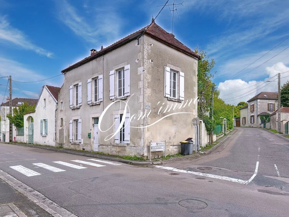 En exclusivité, à Ravières, maison de village de caractère