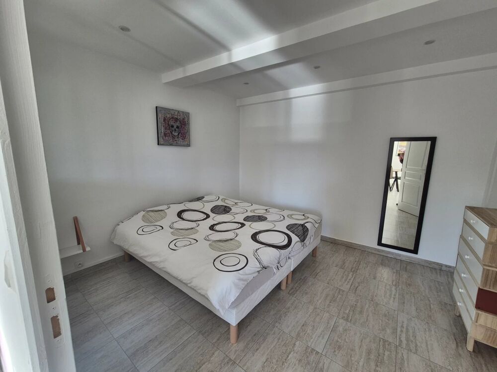 Appartement T4 rénové  3 chambres  Petite copropriété