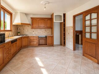 Vente Maison Villa avec piscine et vue panoramique sur la mer – Biguglia Biguglia