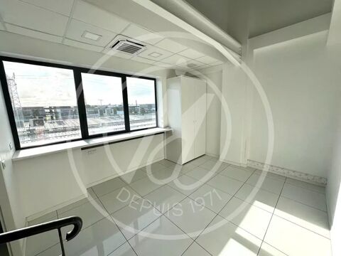 A louer  Bureau am&eacute;nag&eacute; &agrave; JARRY 3456 97122 Baie-mahault