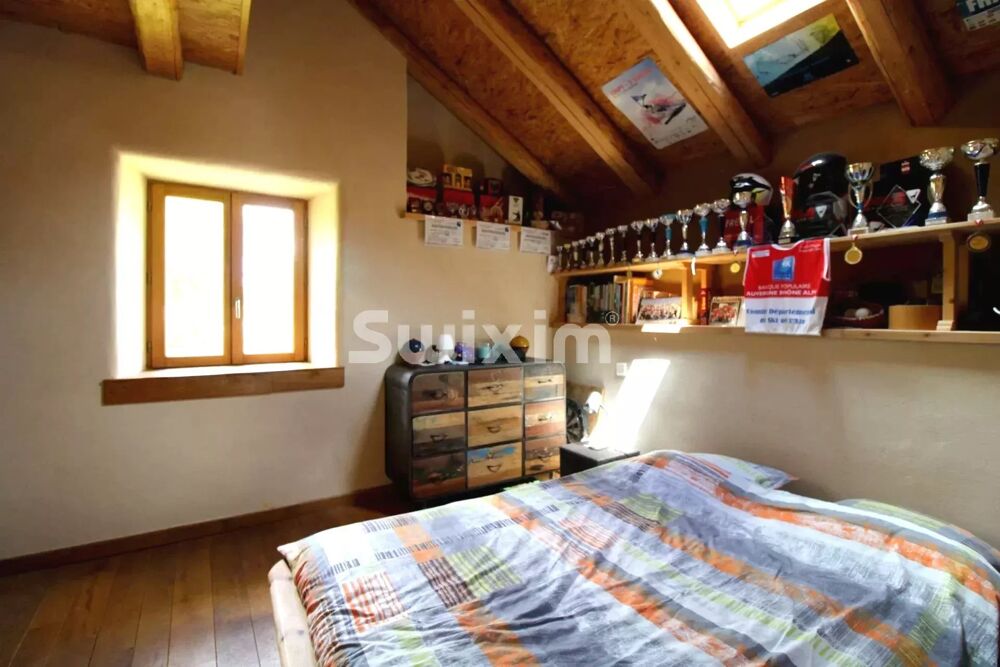 � vendre  Maison Mijoux (01170)