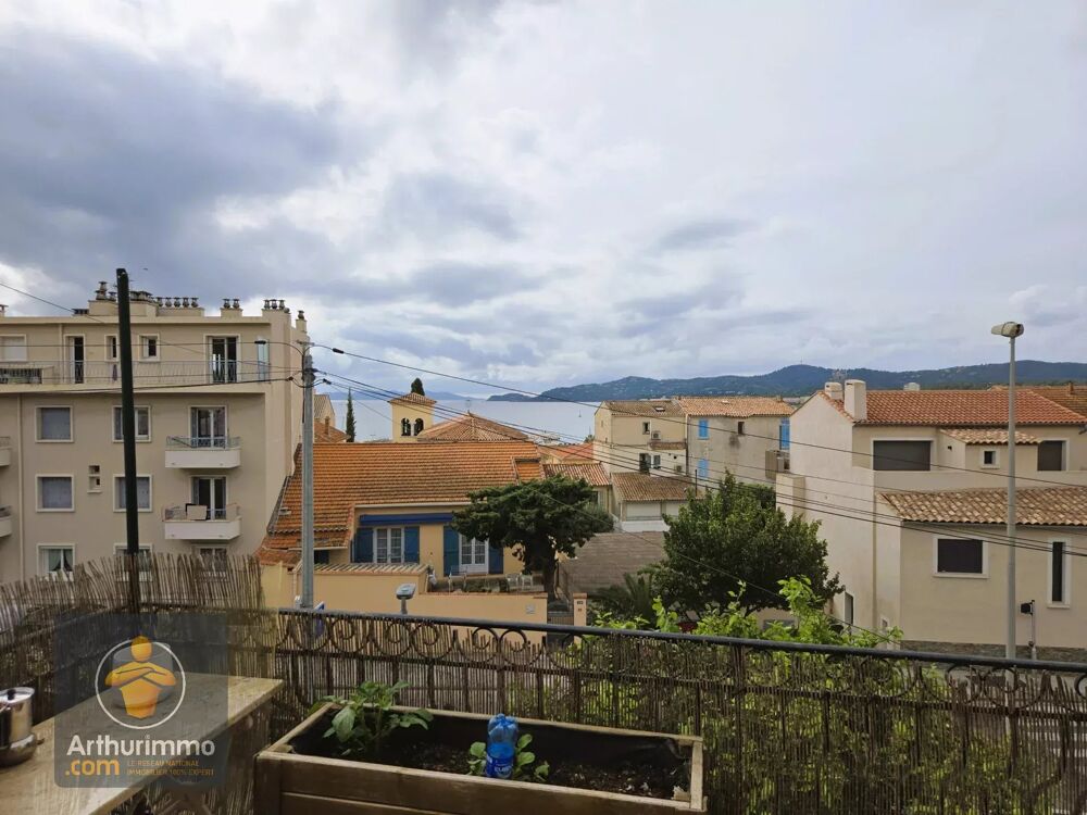 Vente Appartement T4 CENTRE VUE MER AVEC PARKING ET TERRASSE Le lavandou