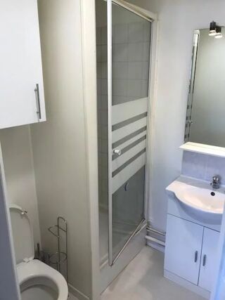  Appartement à louer 1 pièce 17 m²