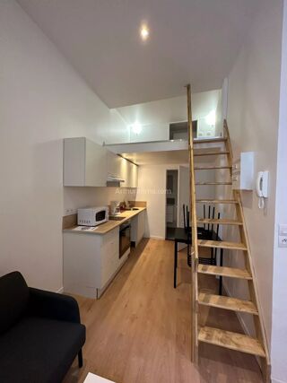  Immeuble à vendre 12 pièces 210 m² Aubagne